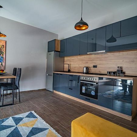 E&S Luxury Suite Apartments Ohrid Exterior photo