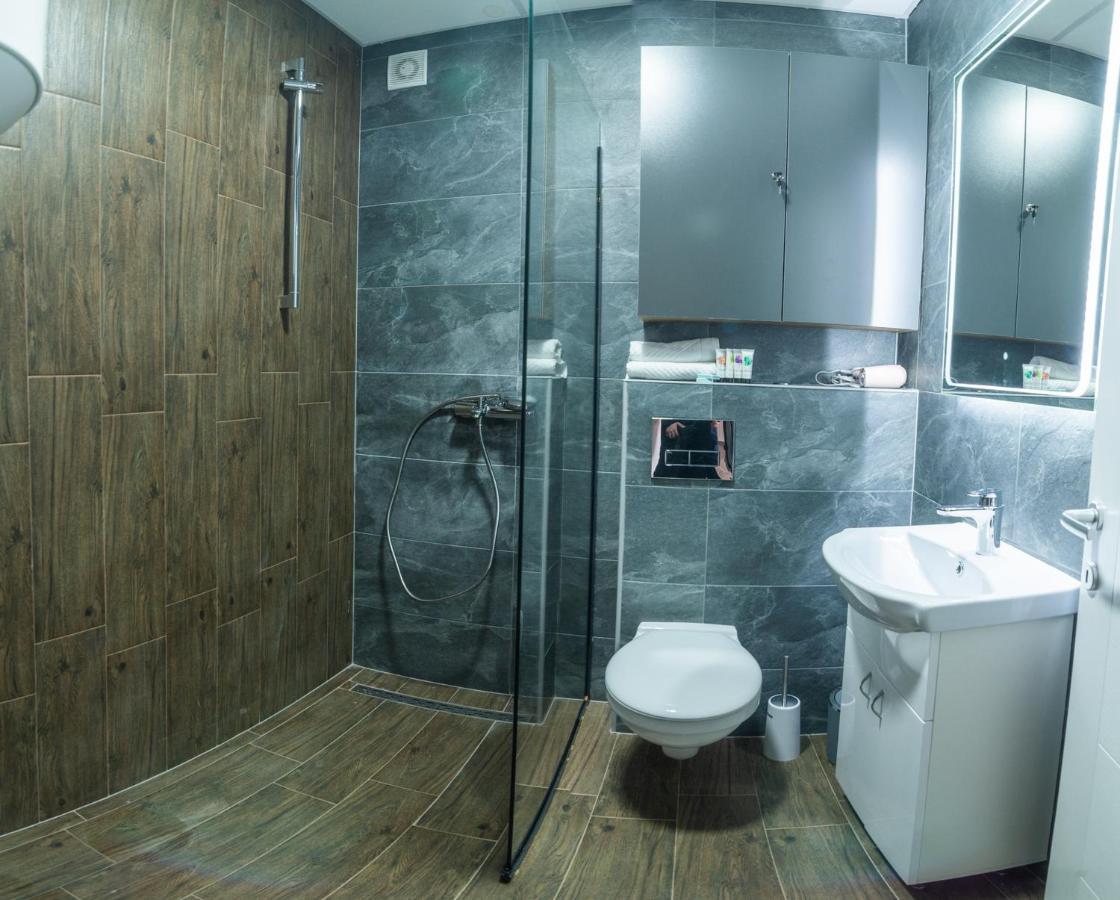 E&S Luxury Suite Apartments Ohrid Exterior photo